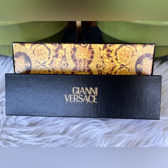 Versace Accessories - NWOT Gianni Versace Signature Medusa Head